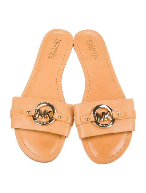 michael kors slides women.